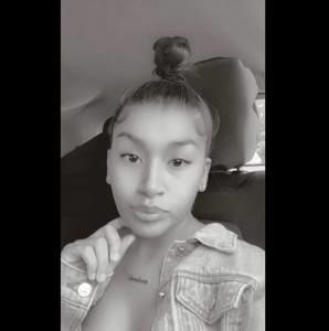 Meet your Posher, Melanie